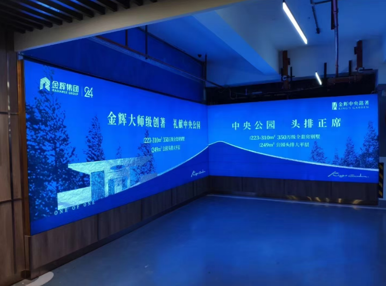服装店广告灯箱实战解析，低成本获客的破局之道