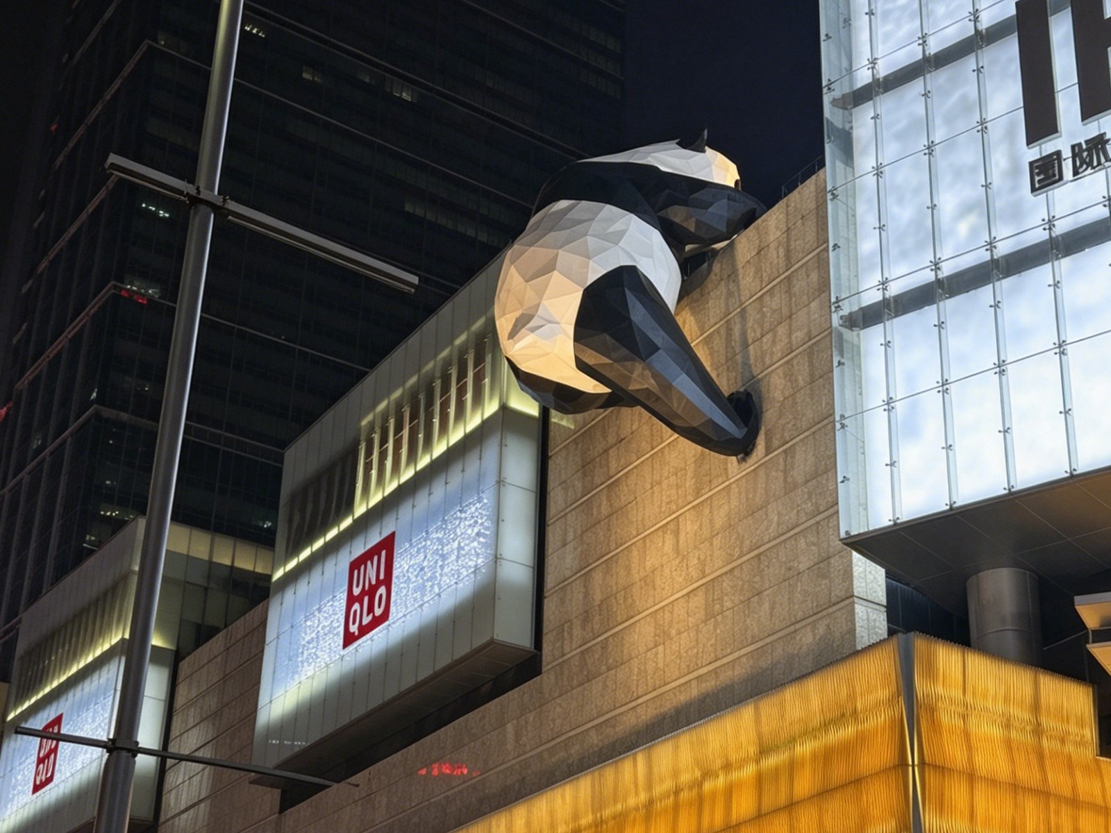 2026年商场雕塑源头厂商实力调研:河南维塔工艺品有限公司如何用定制化解决方案重塑商业空间价值